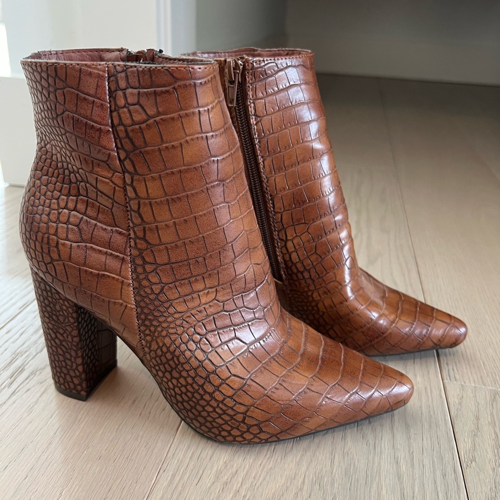 Brand New!  Brown Alligator Booties!